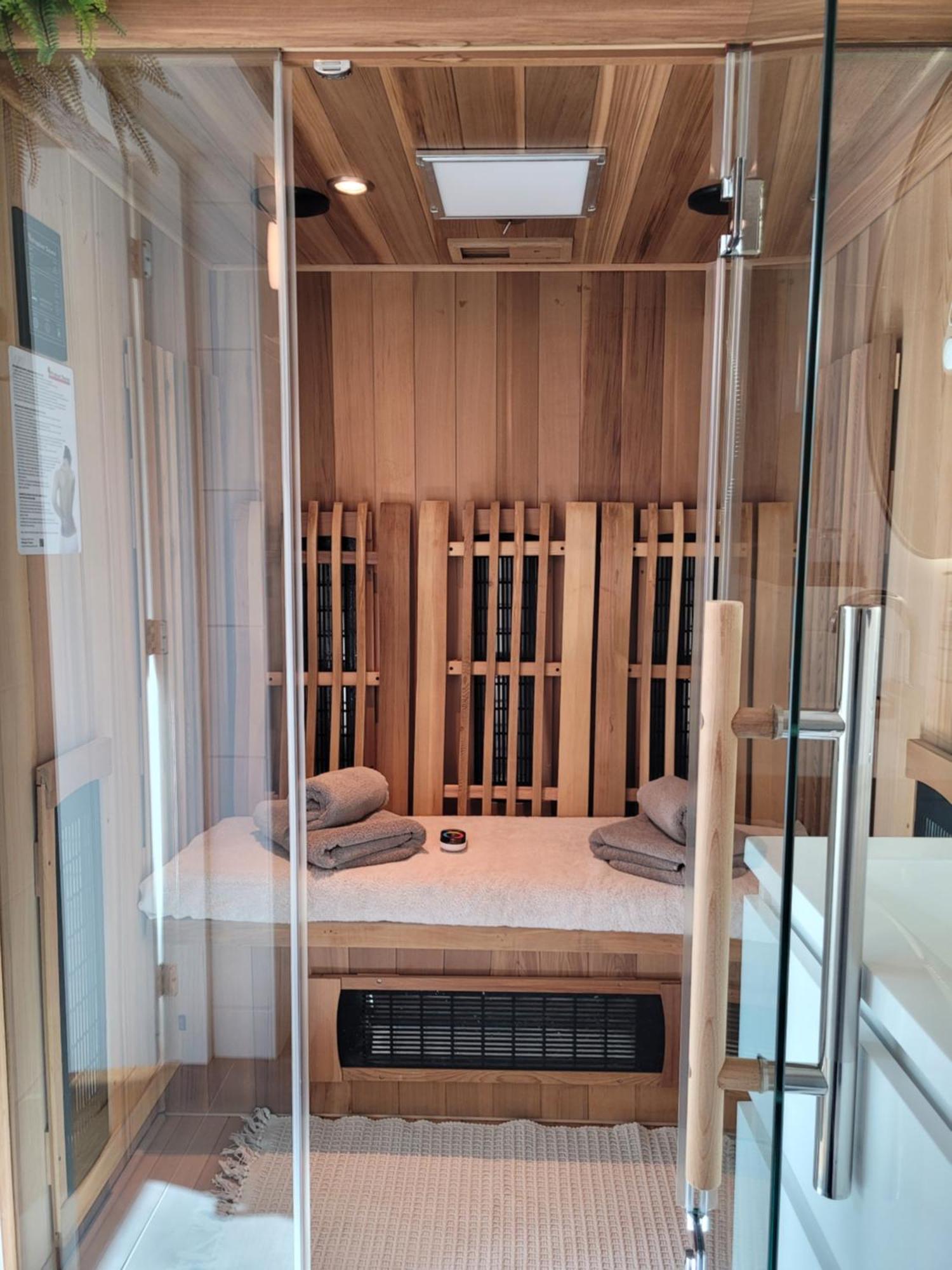 Tiny Villa De Haas Met Infraroodsauna Egmond aan Zee Luaran gambar
