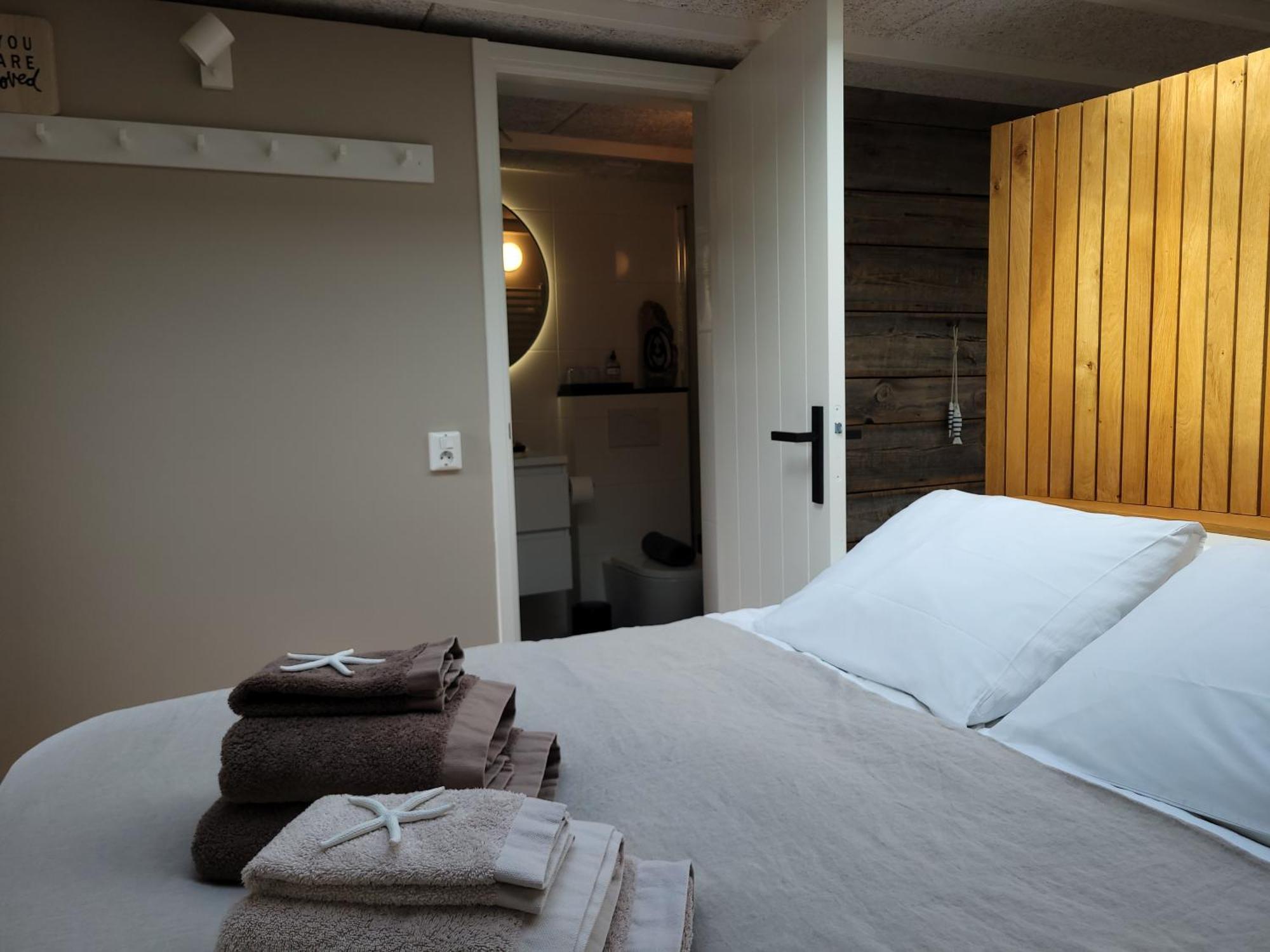 Tiny Villa De Haas Met Infraroodsauna Egmond aan Zee Luaran gambar